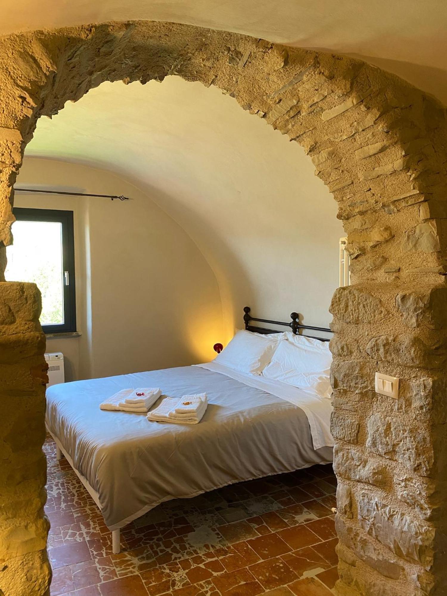 La Casa Medievale Suites E Spa Pontremoli Extérieur photo