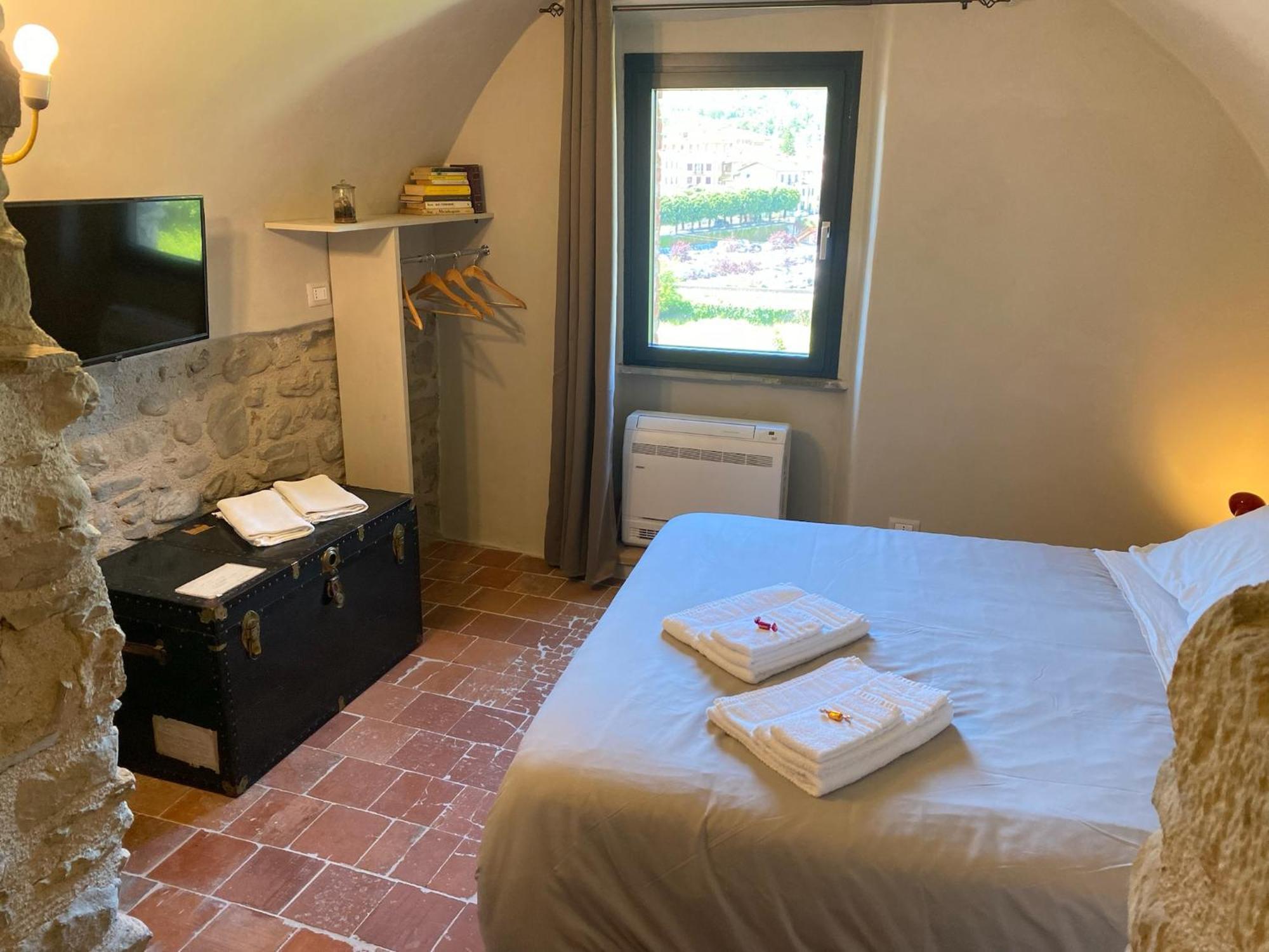 La Casa Medievale Suites E Spa Pontremoli Extérieur photo