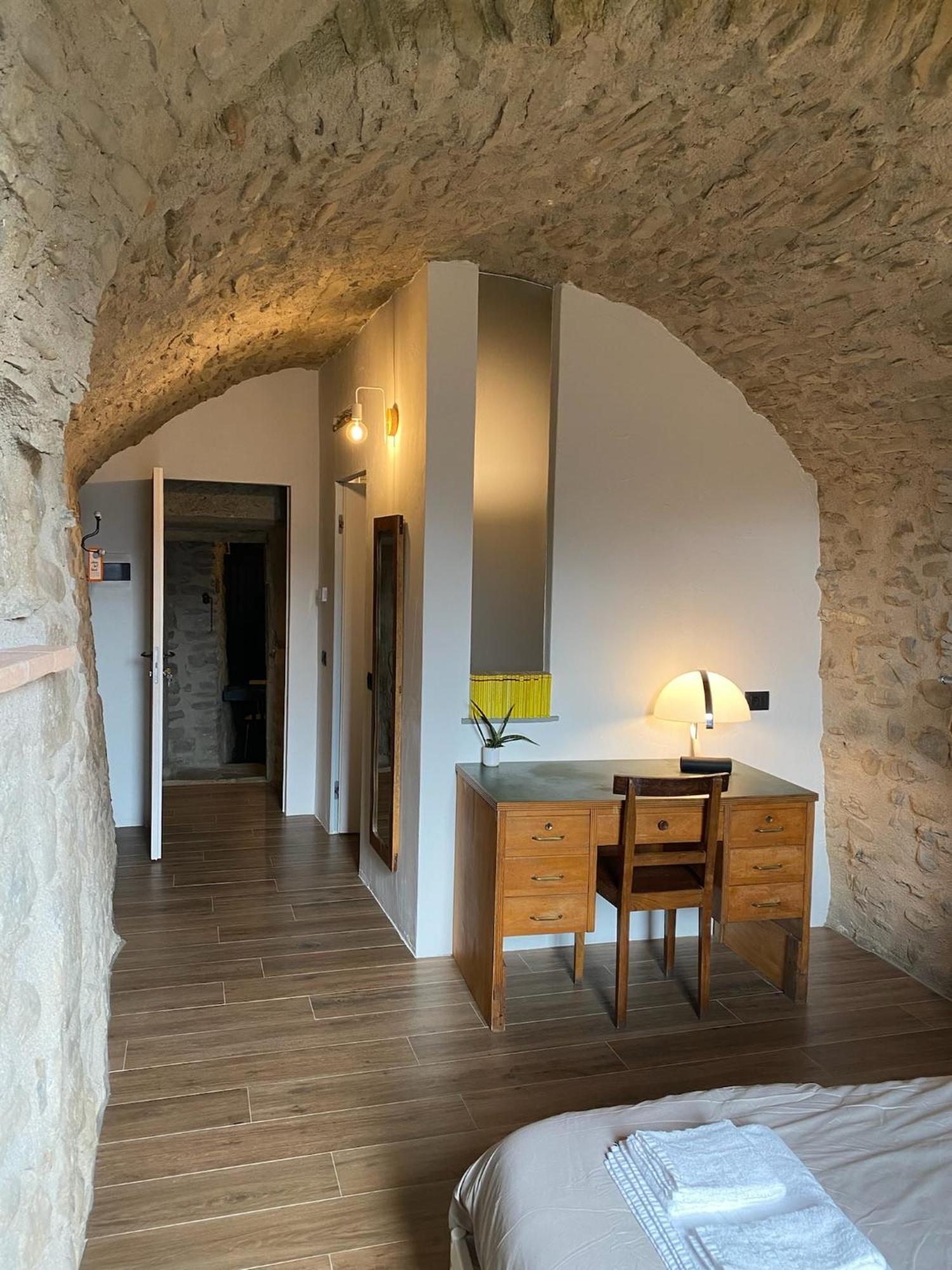 La Casa Medievale Suites E Spa Pontremoli Extérieur photo