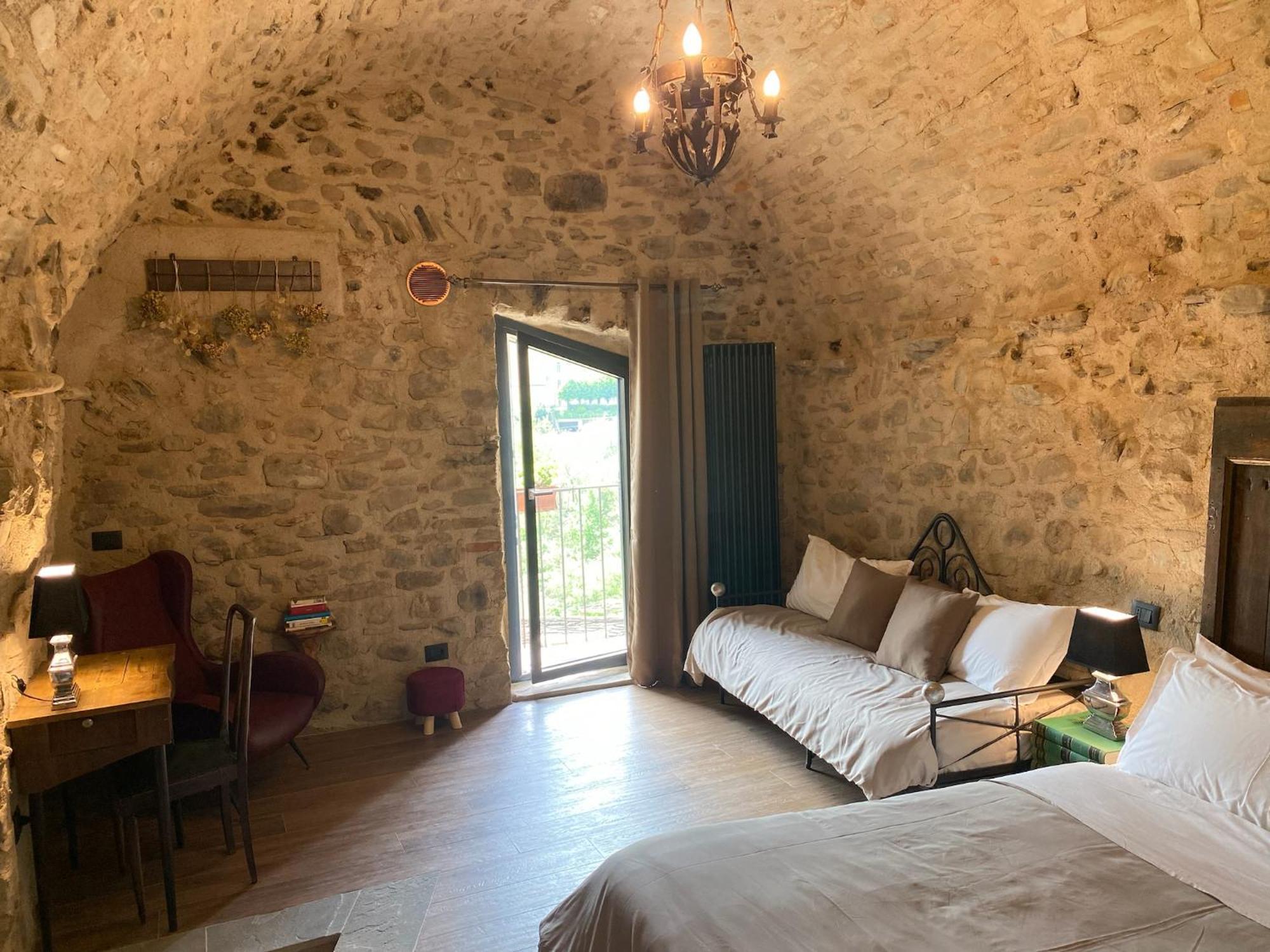 La Casa Medievale Suites E Spa Pontremoli Extérieur photo